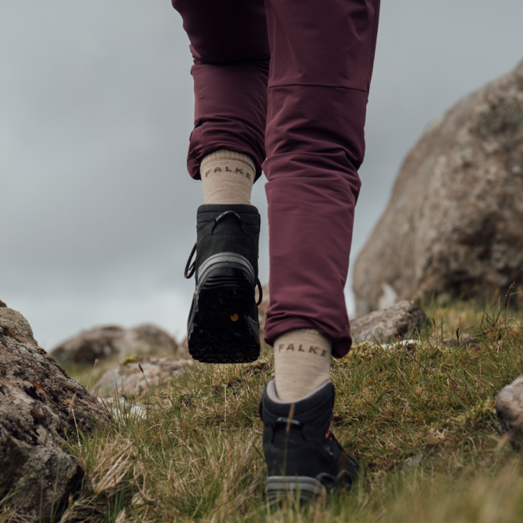 Waarom moet ik wandelsokken dragen? Waarom moet ik wandelsokken dragen?